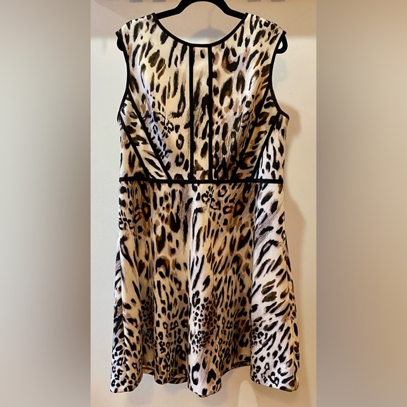Studio One Dresses & Skirts - Studio One New York Leopard Print Dress 16W EUC